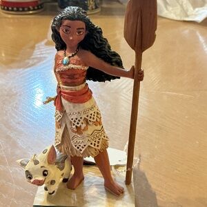 Disney /Jim Shore Moana and Pua Sculpture - Brown, White, Orange